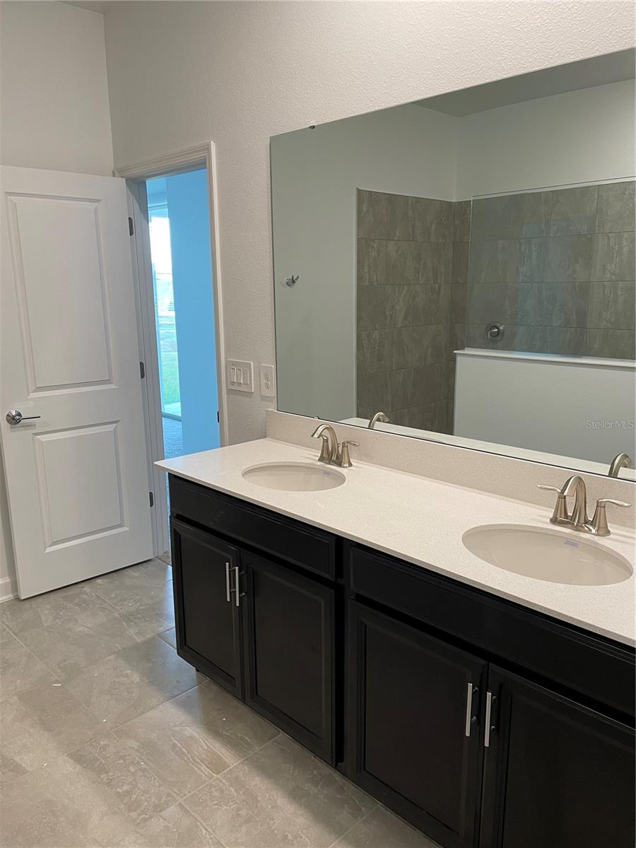 7152 DILLY LAKE AVE, GROVELAND, FL, 34736