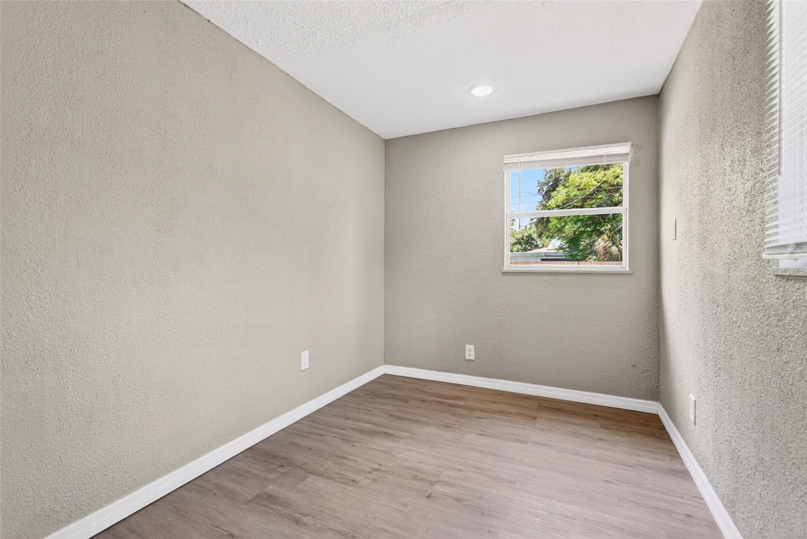 4616 9TH AVE S, ST PETERSBURG, FL, 33711