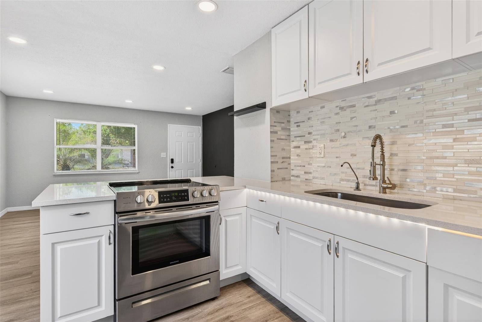 4616 9TH AVE S, ST PETERSBURG, FL, 33711