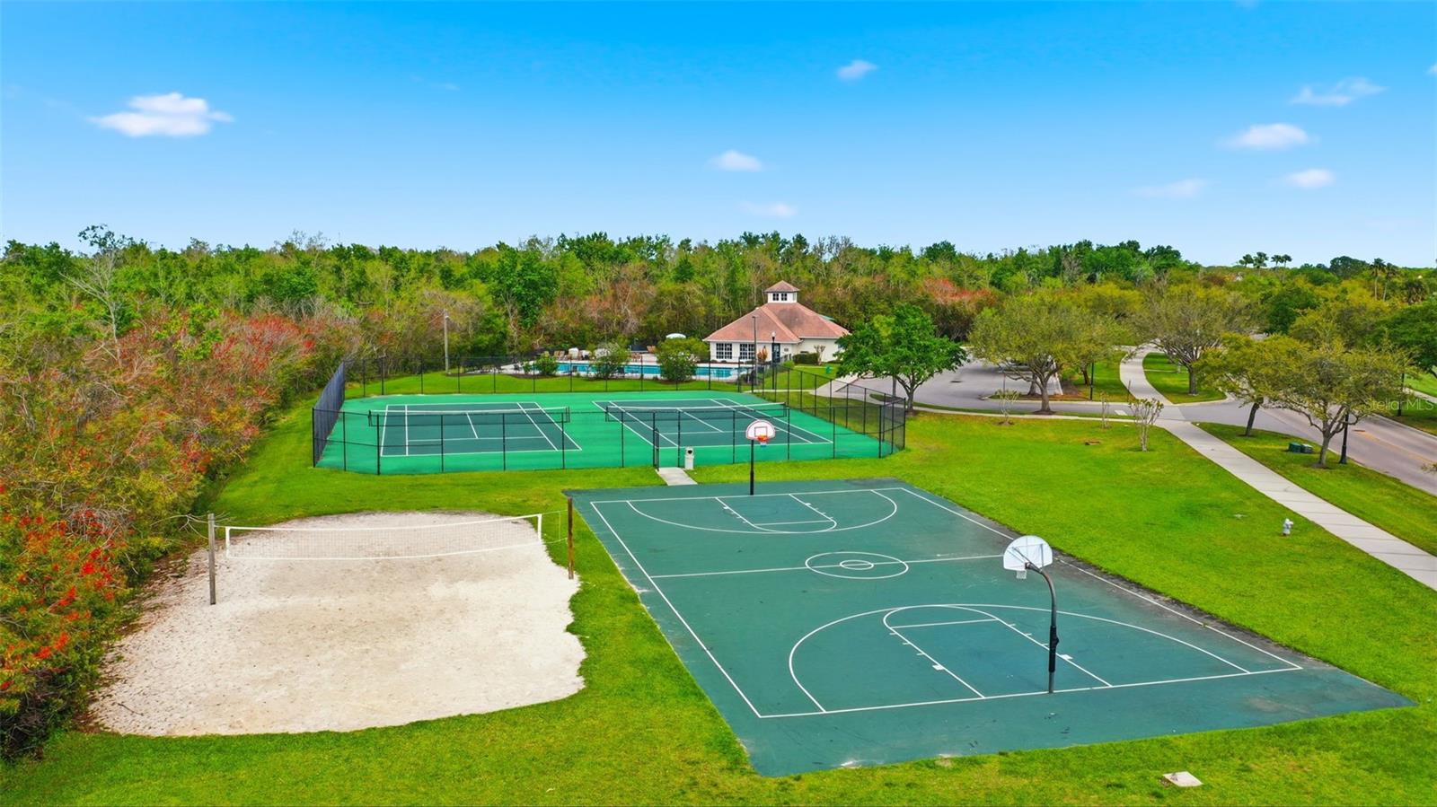 130 WESTMORELAND CIR, KISSIMMEE, FL, 34744