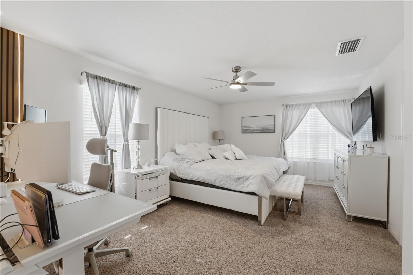 6825 WILSON HAMMOCK AVE, GROVELAND, FL, 34736