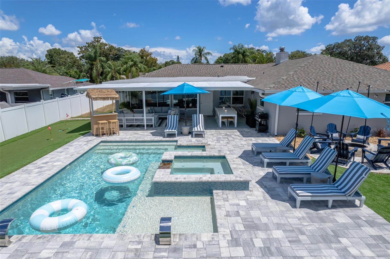 10656 FRANCES LN, LARGO, FL, 33774