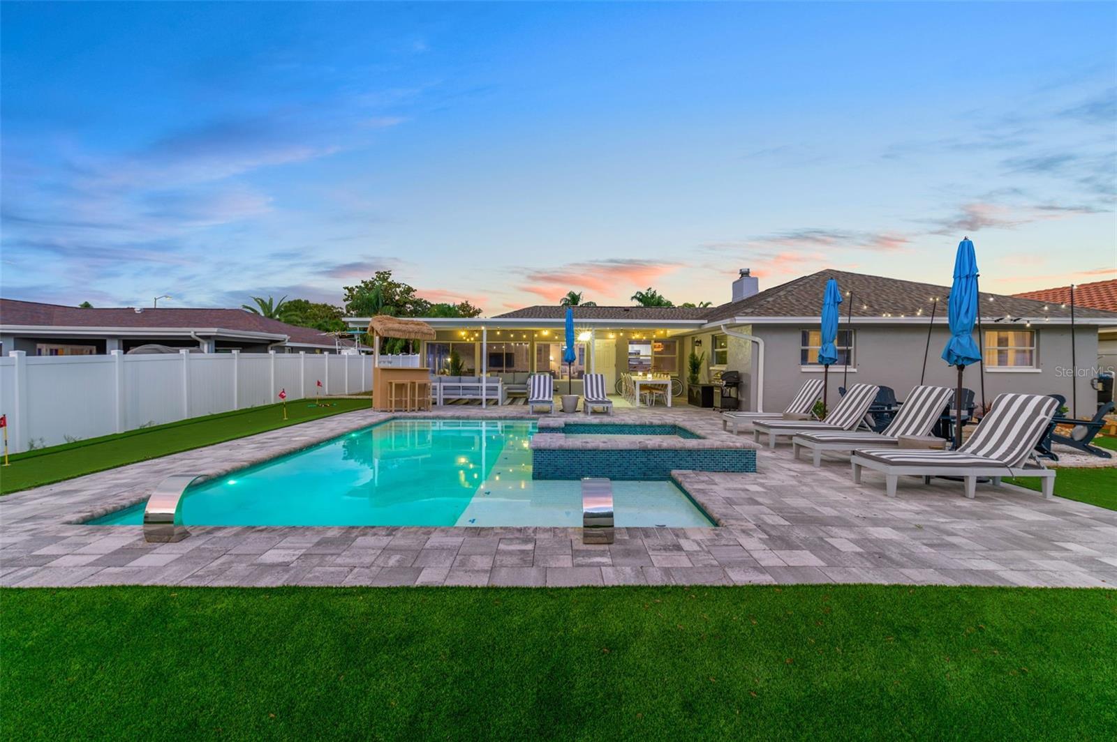 10656 FRANCES LN, LARGO, FL, 33774