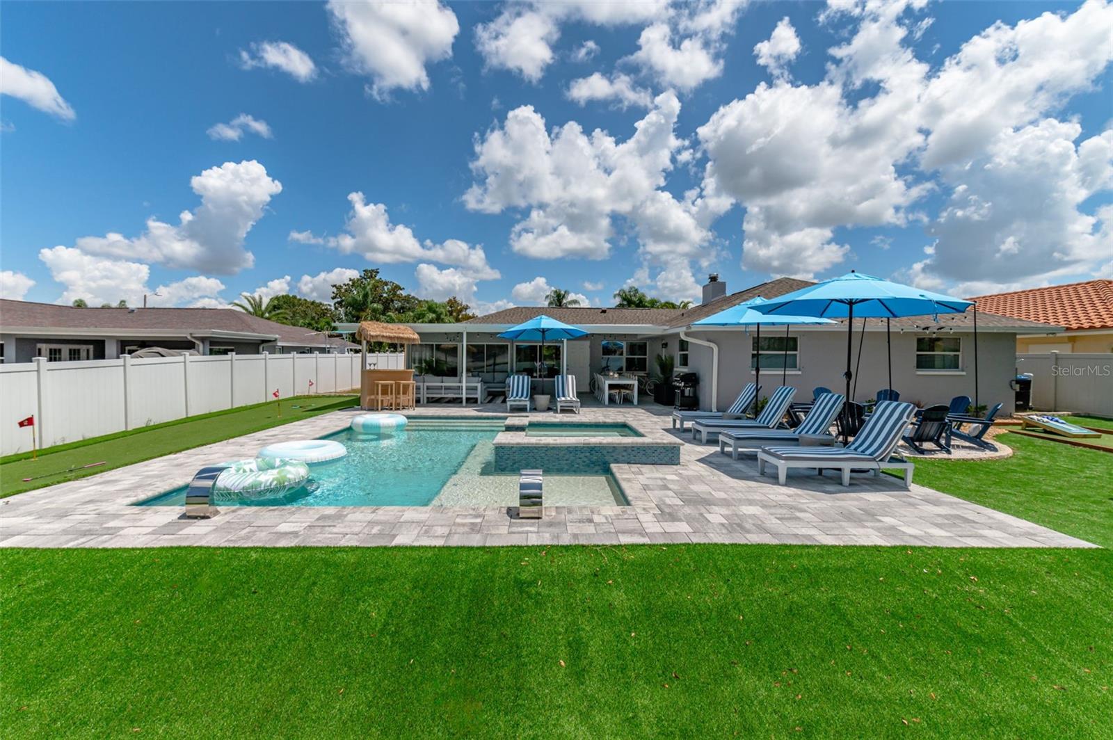 10656 FRANCES LN, LARGO, FL, 33774