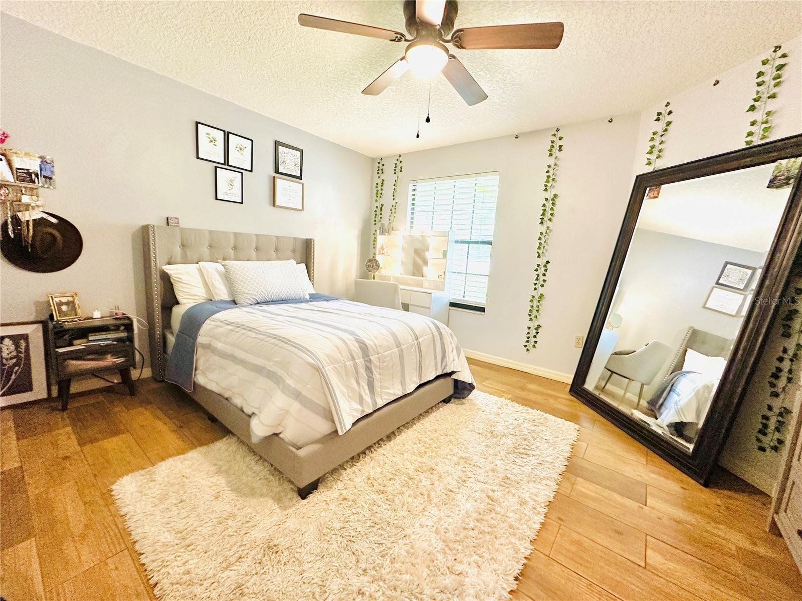 631 SAND LAKE CT, MOUNT DORA, FL, 32757