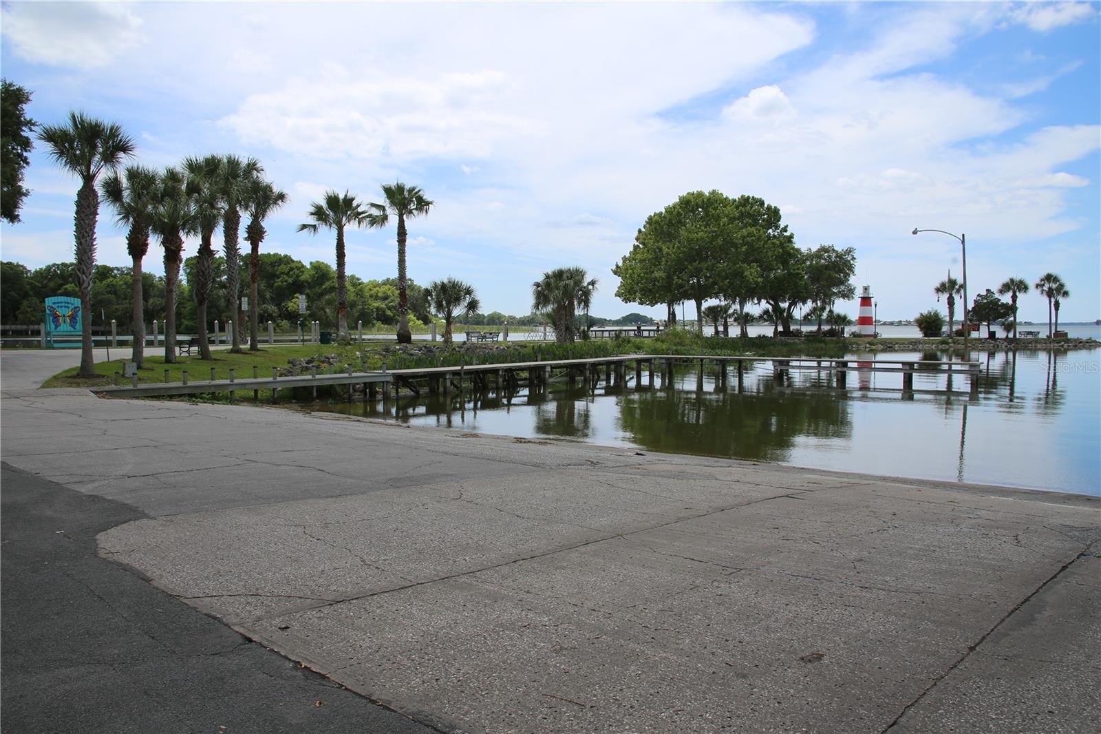 631 SAND LAKE CT, MOUNT DORA, FL, 32757