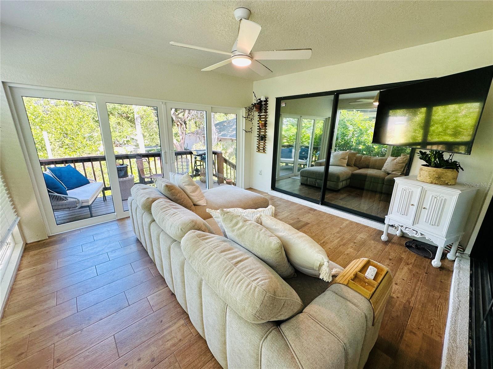 631 SAND LAKE CT, MOUNT DORA, FL, 32757