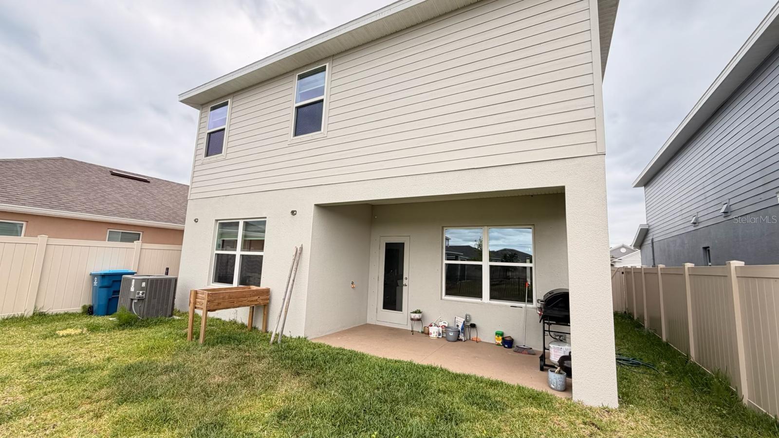 1046 GRANTHAM LN SE, PALM BAY, FL, 32909