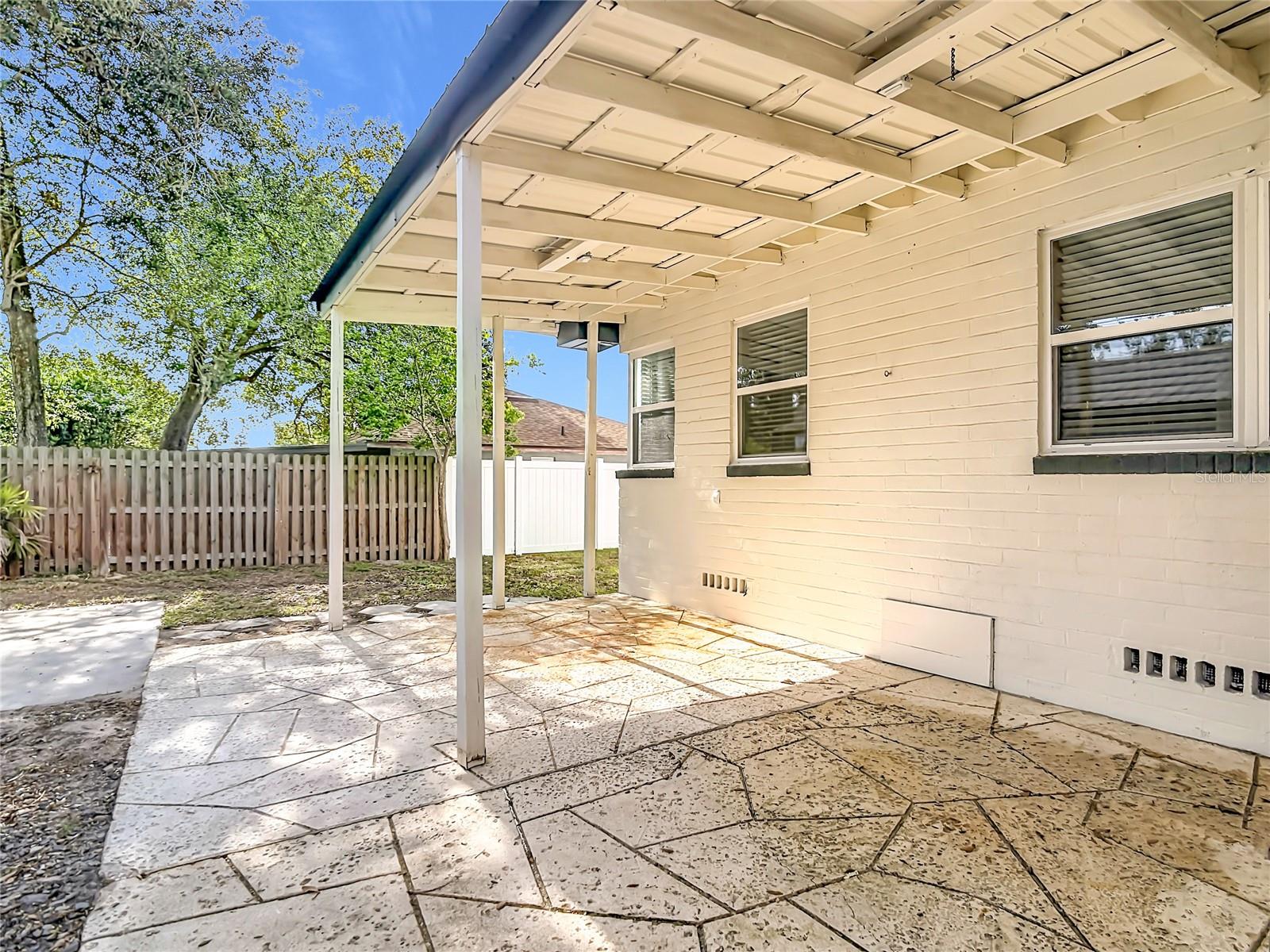 616 E EDGEWOOD DR, LAKELAND, FL, 33803