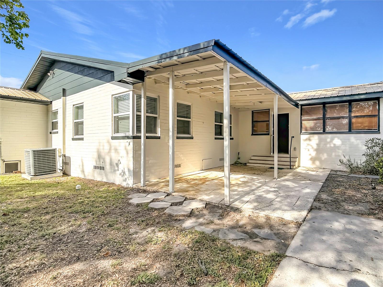 616 E EDGEWOOD DR, LAKELAND, FL, 33803