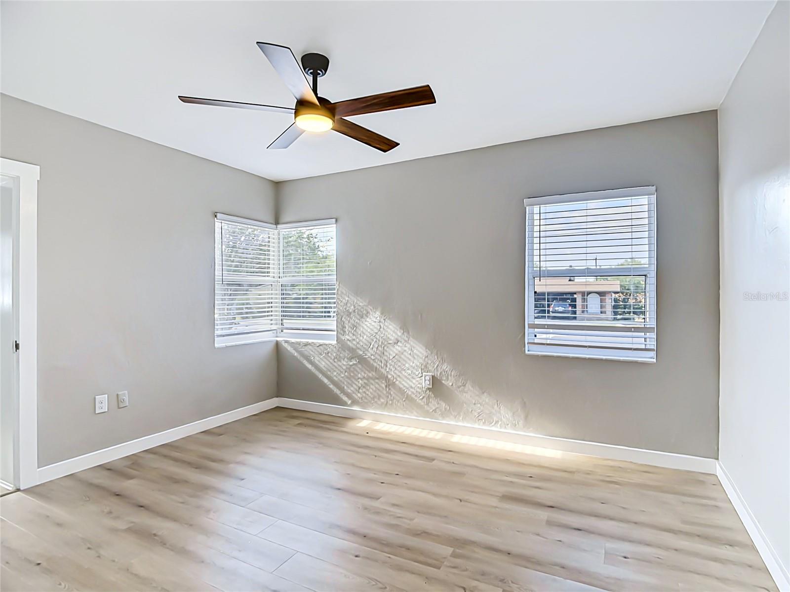 616 E EDGEWOOD DR, LAKELAND, FL, 33803