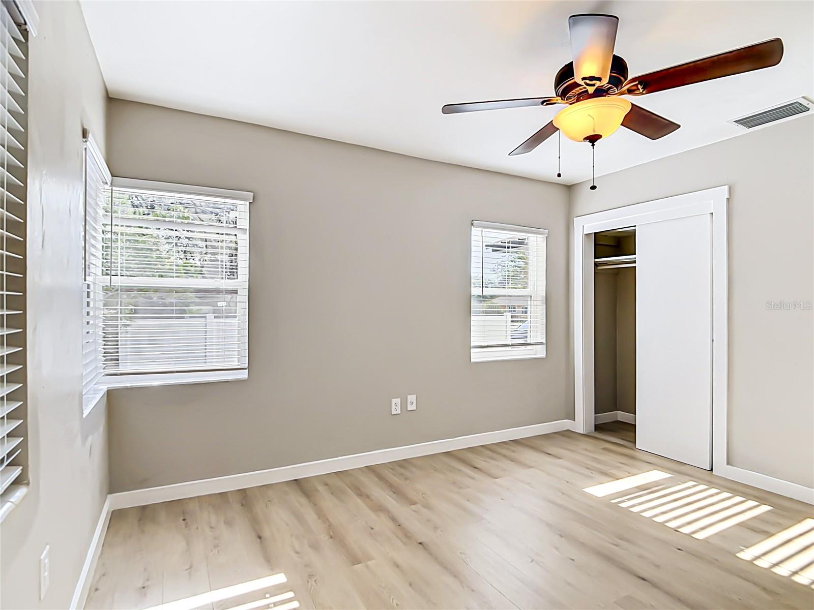 616 E EDGEWOOD DR, LAKELAND, FL, 33803
