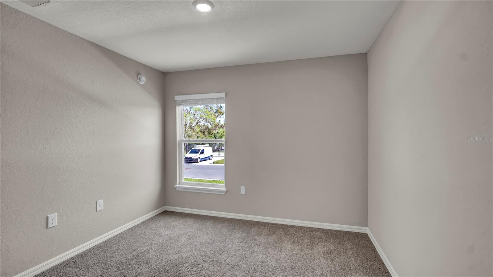 1005 MOUNTAIN FLOWER LN, DAVENPORT, FL, 33837