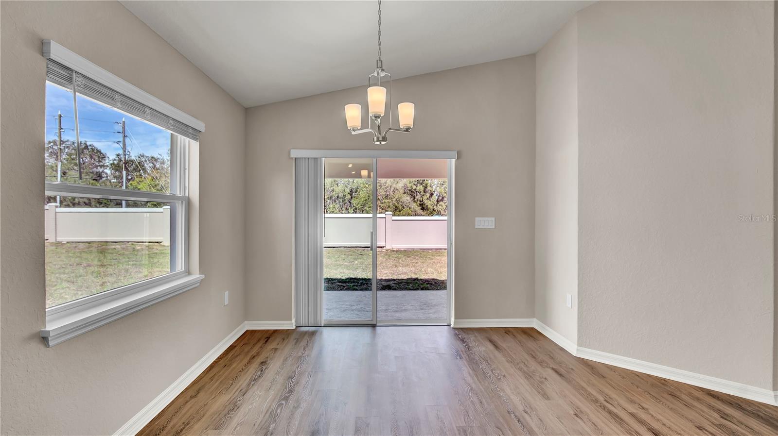 1005 MOUNTAIN FLOWER LN, DAVENPORT, FL, 33837