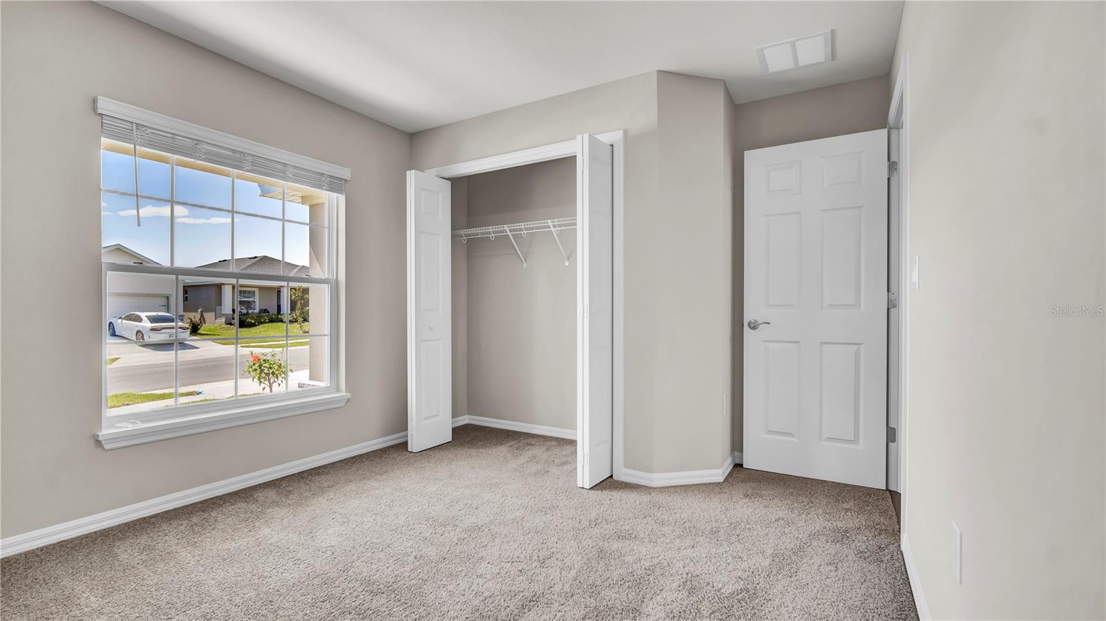 1005 MOUNTAIN FLOWER LN, DAVENPORT, FL, 33837
