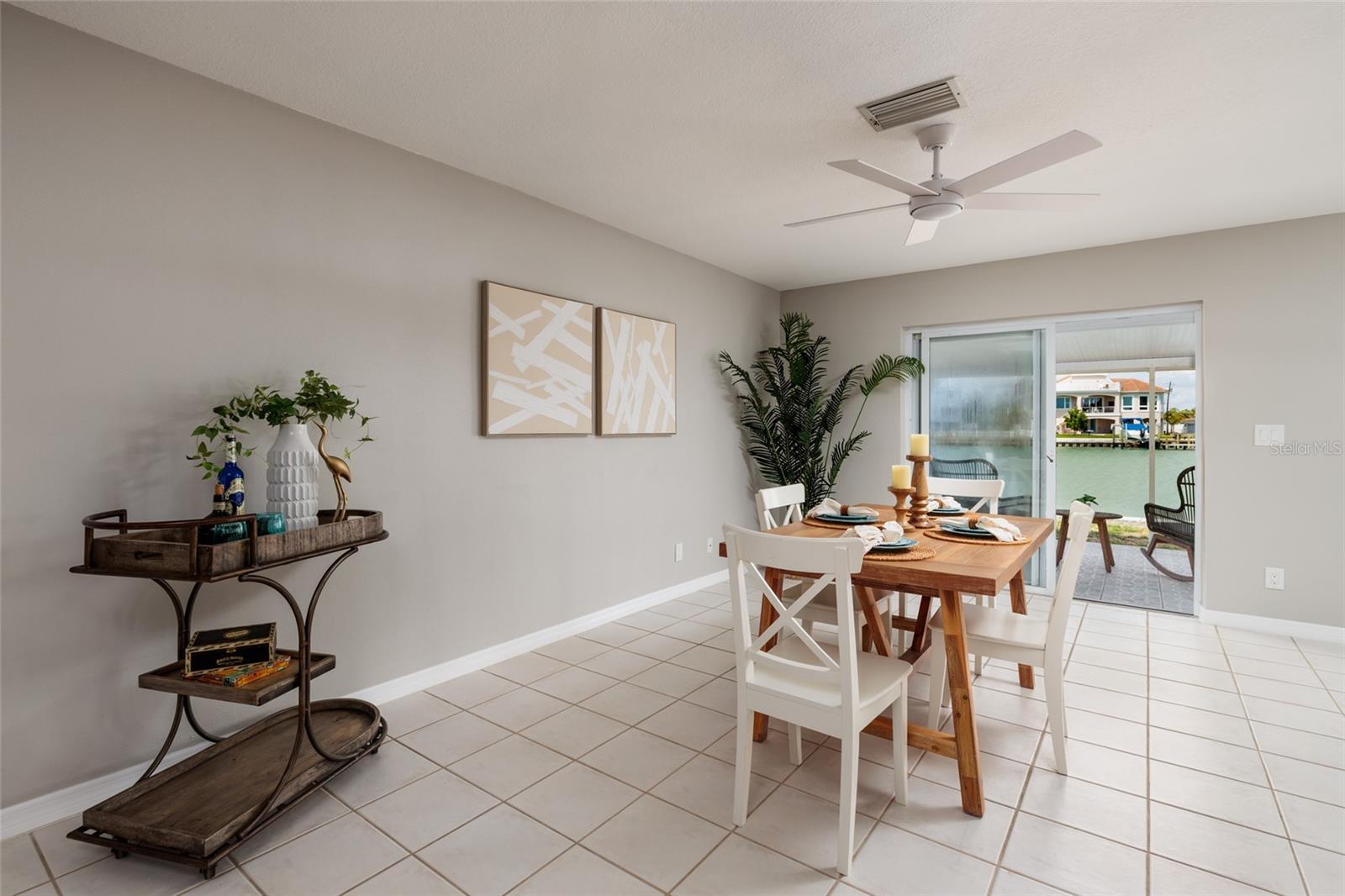 11055 4TH ST E, TREASURE ISLAND, FL, 33706