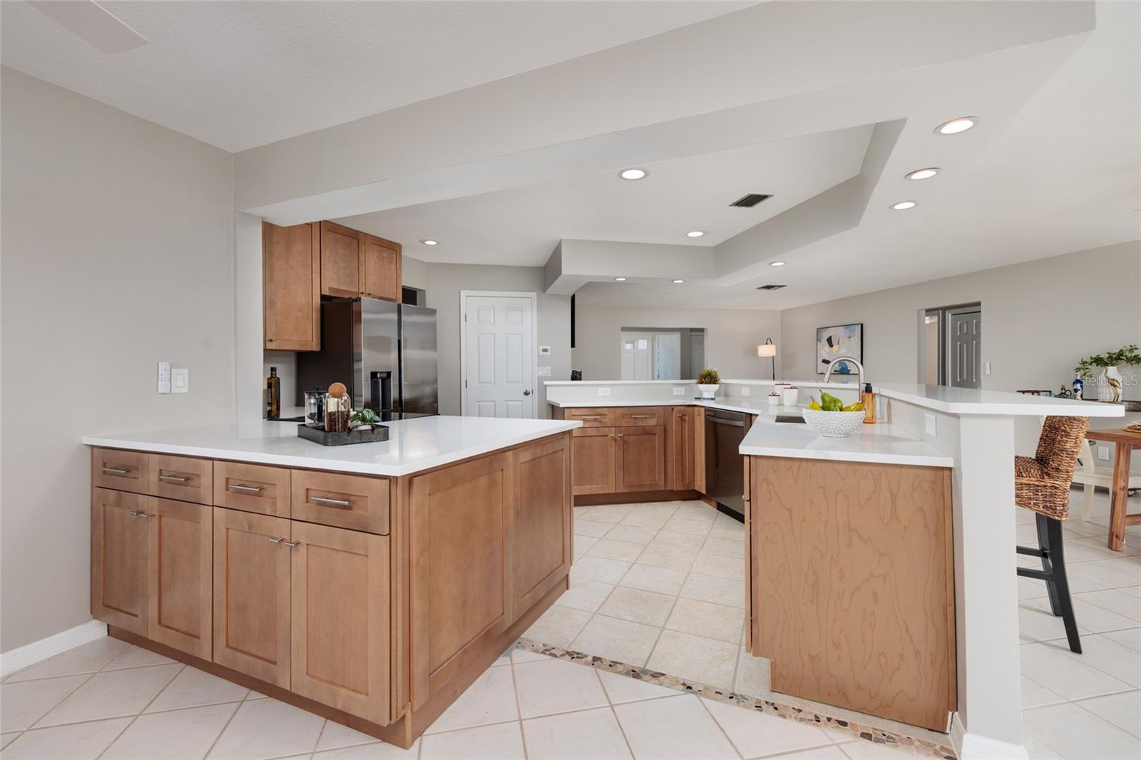 11055 4TH ST E, TREASURE ISLAND, FL, 33706