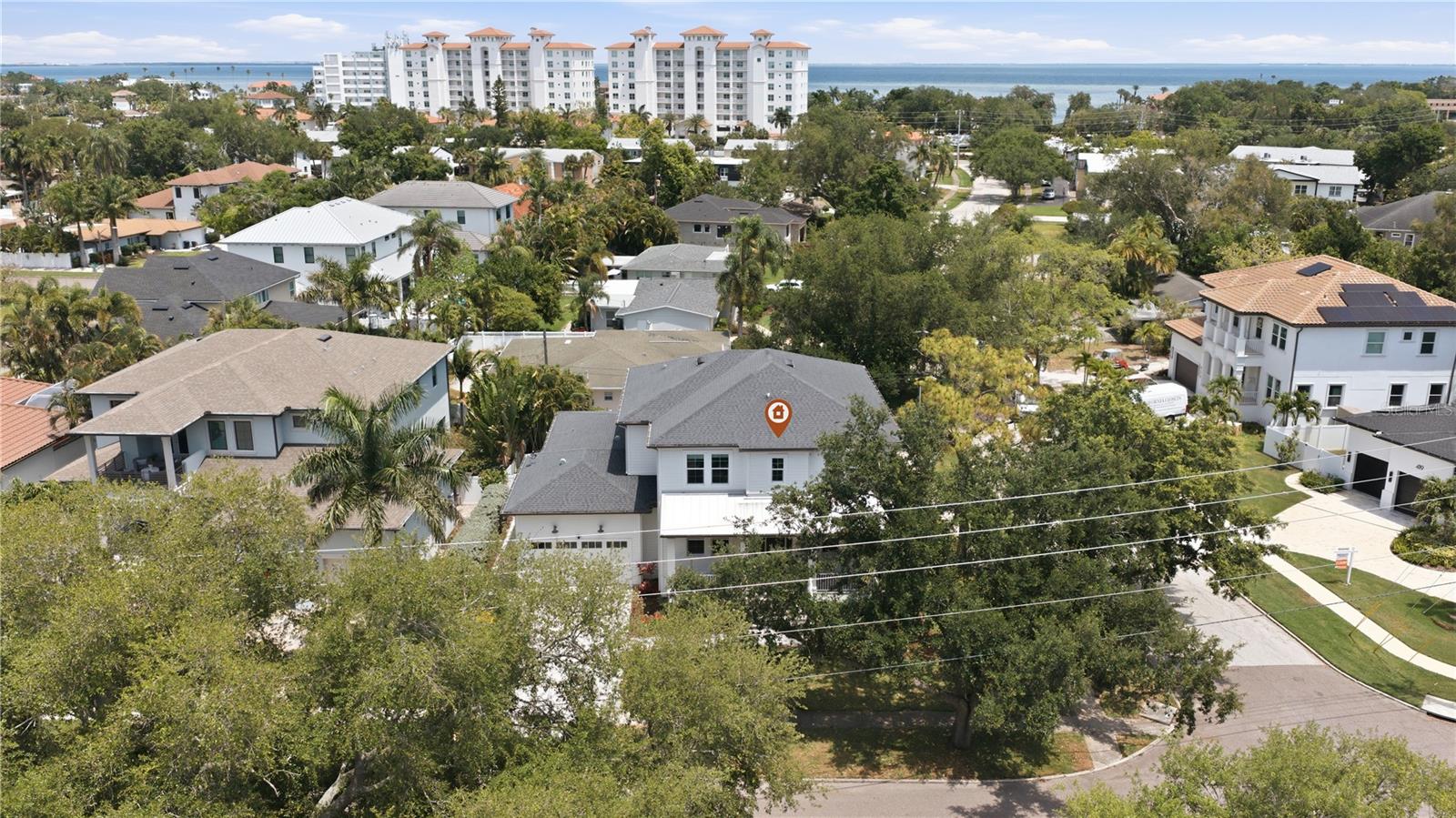 1001 CORDOVA BLVD NE, ST PETERSBURG, FL, 33704