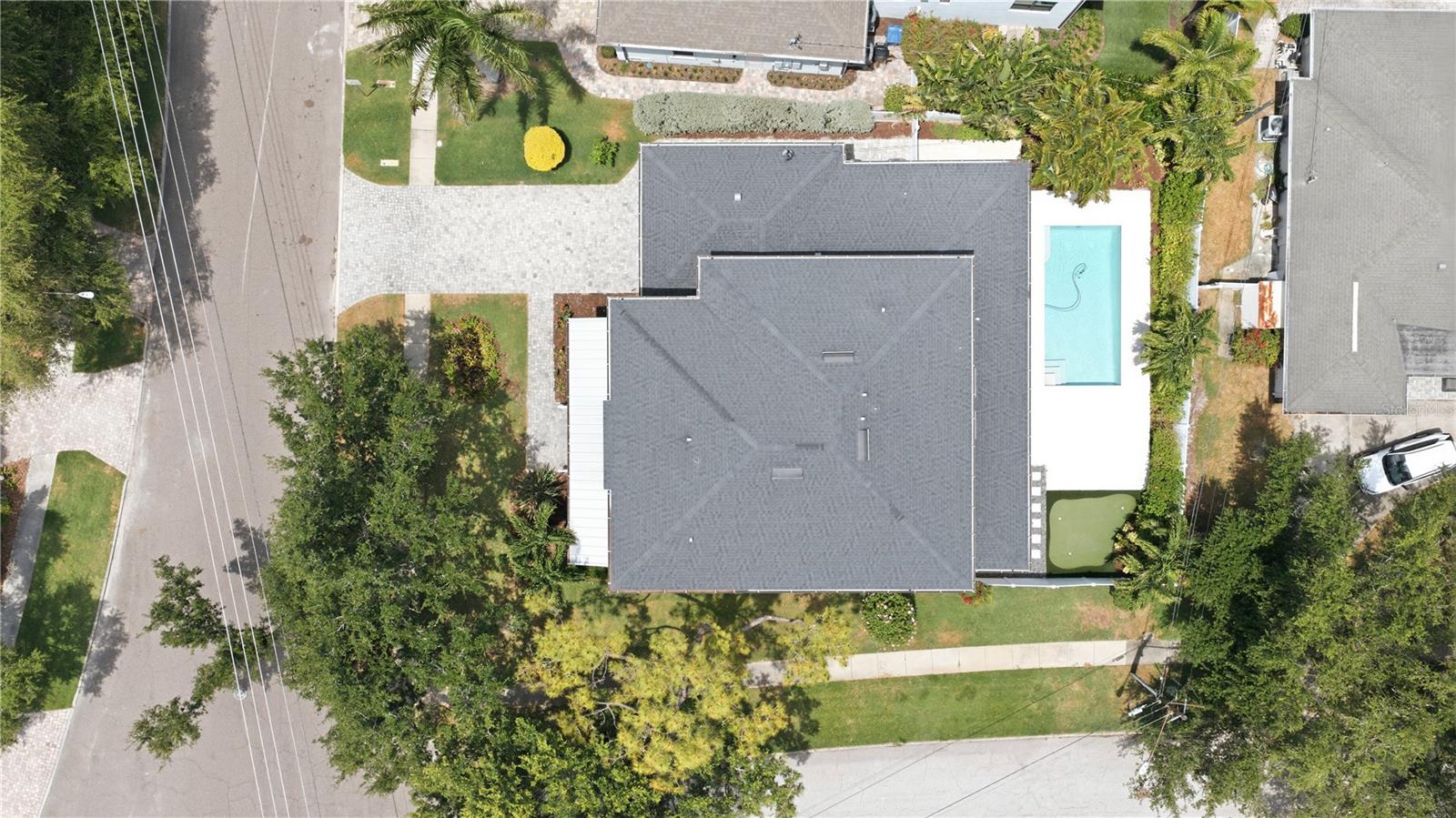 1001 CORDOVA BLVD NE, ST PETERSBURG, FL, 33704