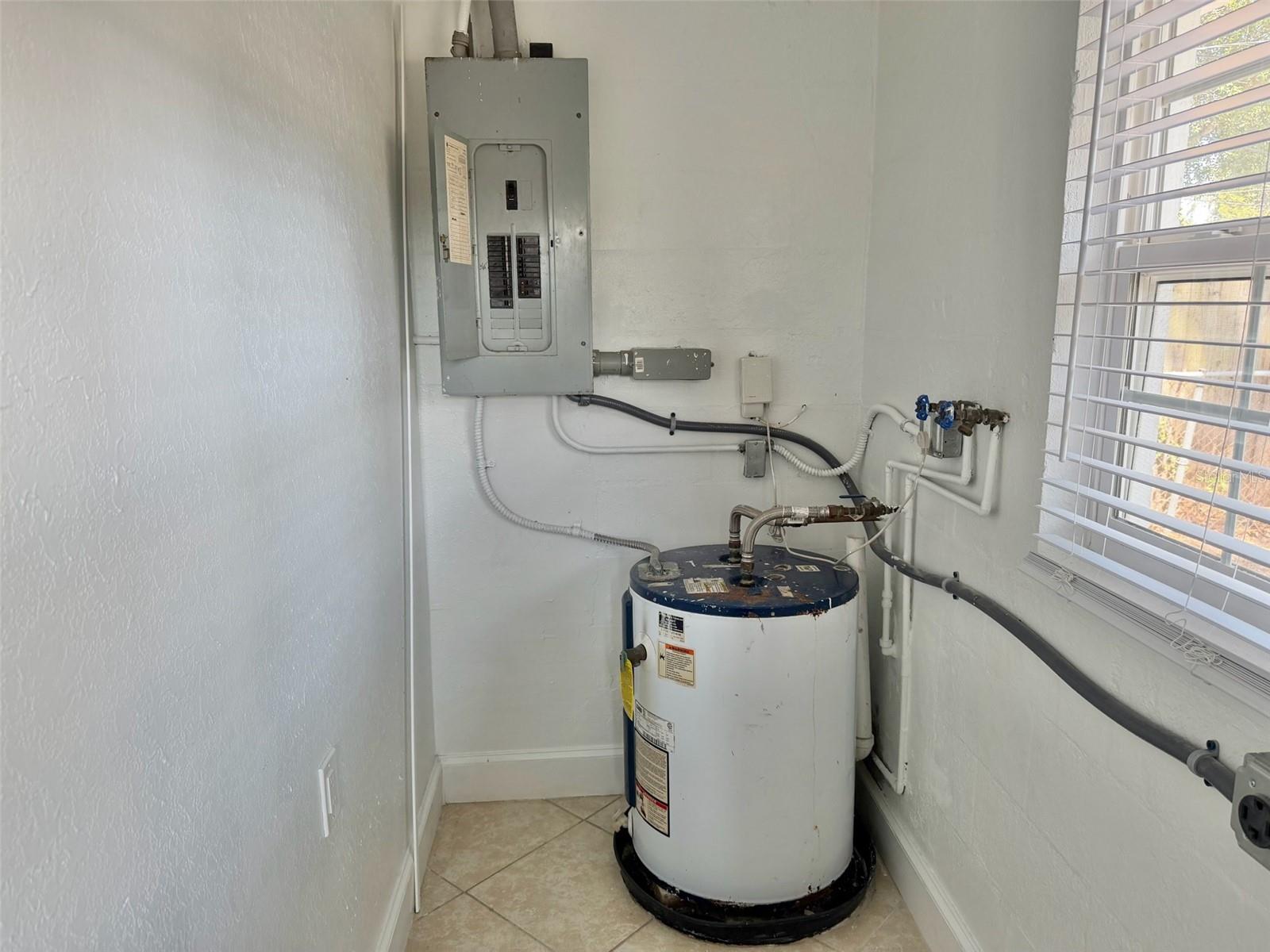 5731 66TH AVE N, PINELLAS PARK, FL, 33781