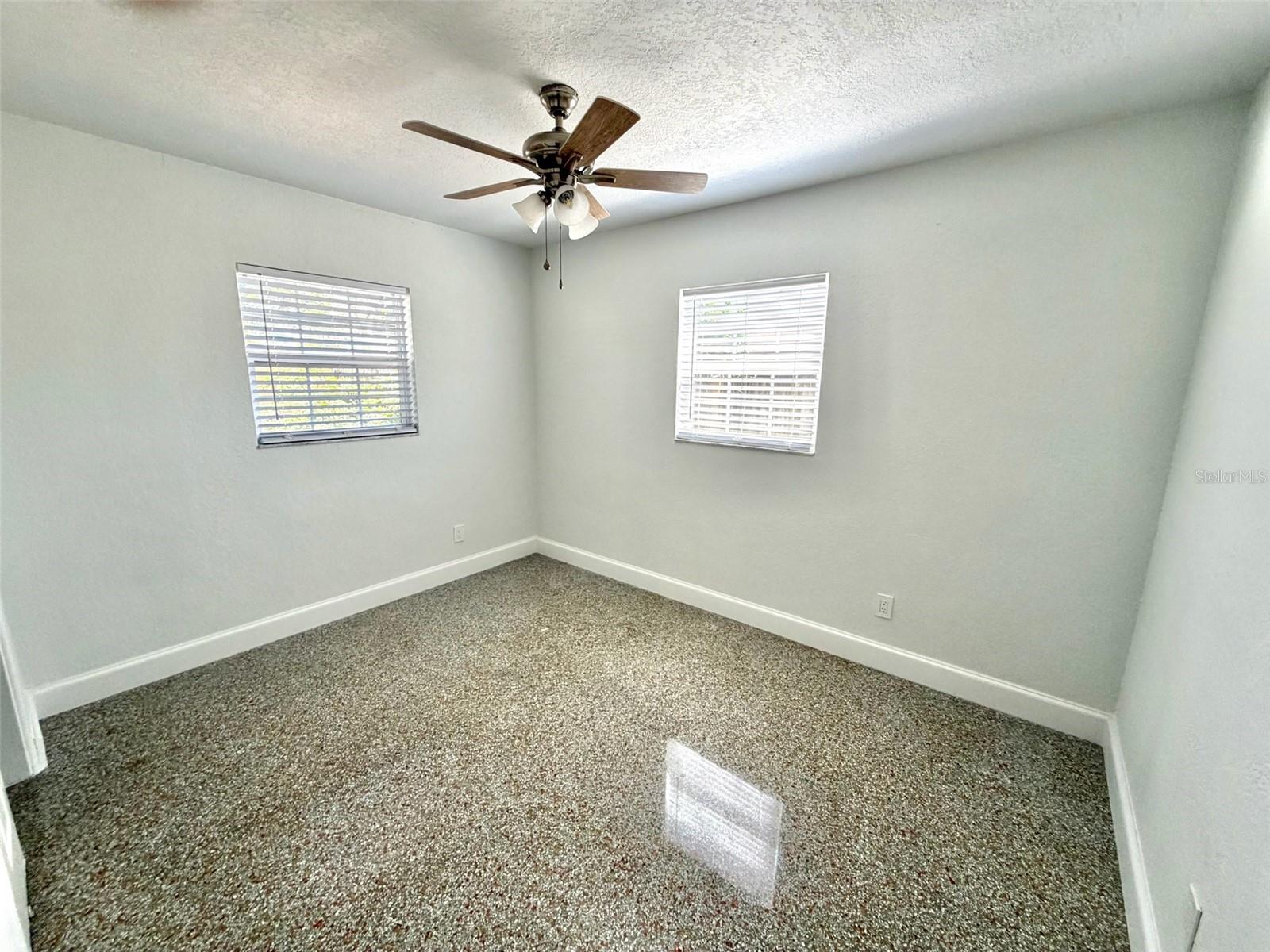 5731 66TH AVE N, PINELLAS PARK, FL, 33781