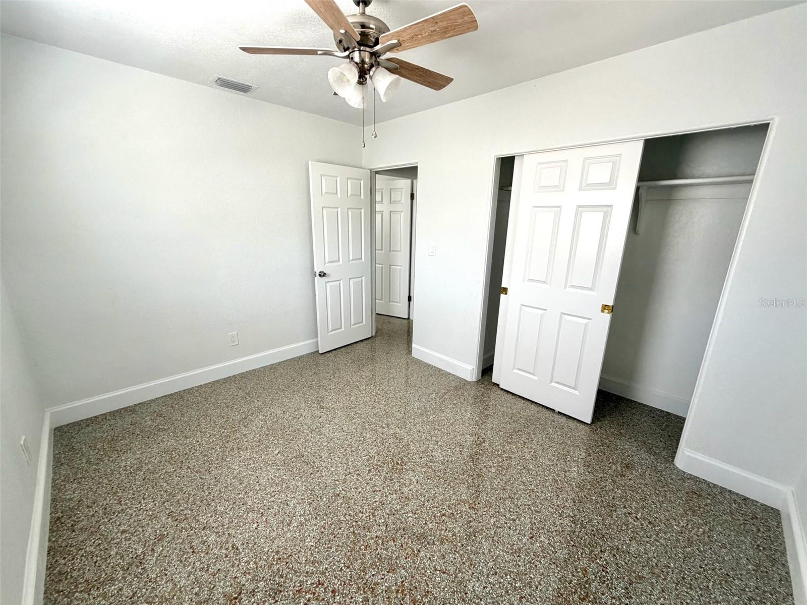 5731 66TH AVE N, PINELLAS PARK, FL, 33781