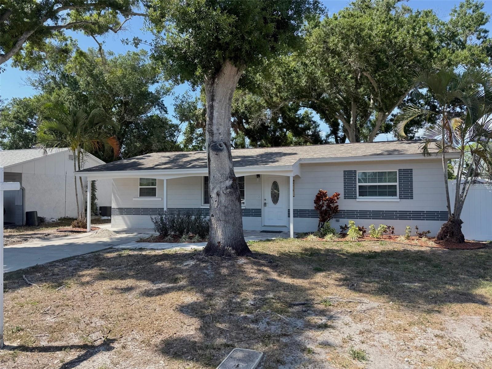5731 66TH AVE N, PINELLAS PARK, FL, 33781