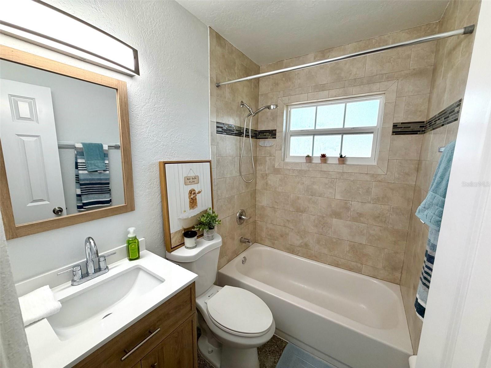 5731 66TH AVE N, PINELLAS PARK, FL, 33781