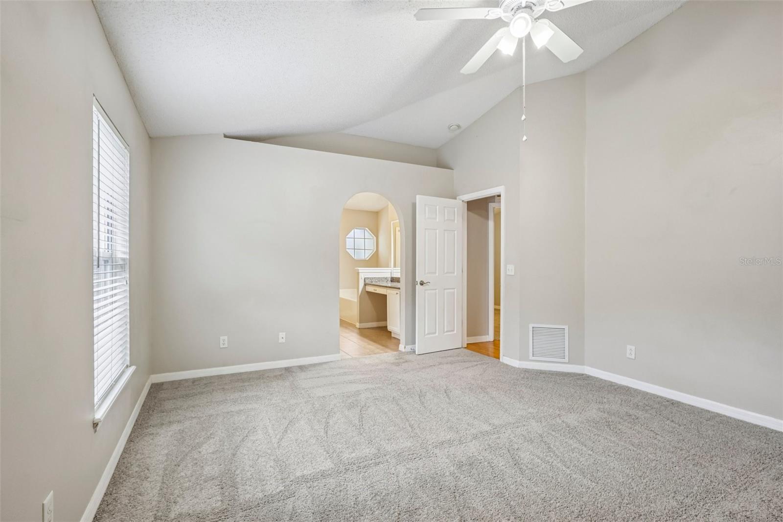 25002 HYDE PARK BLVD, LAND O LAKES, FL, 34639