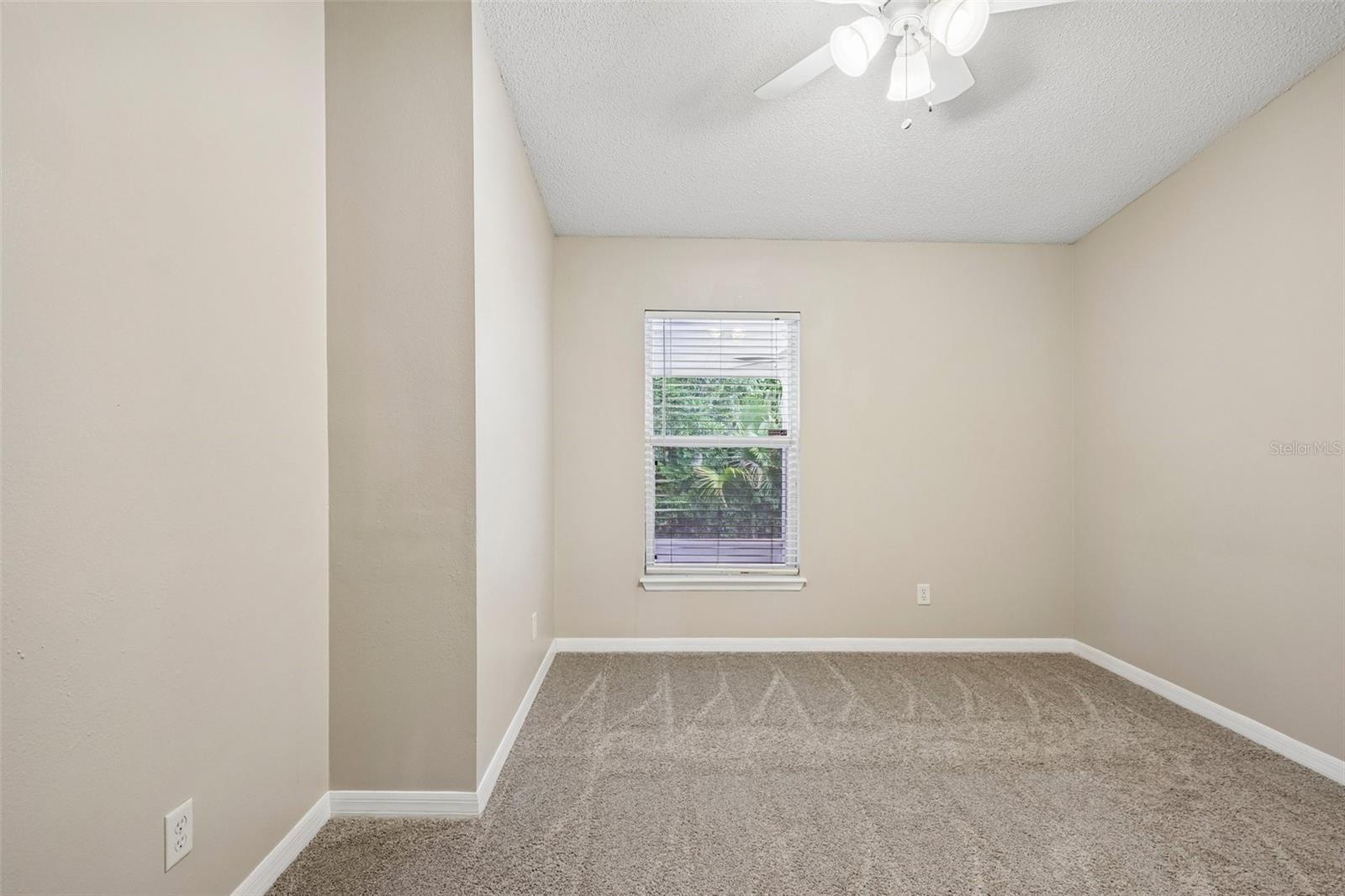 25002 HYDE PARK BLVD, LAND O LAKES, FL, 34639