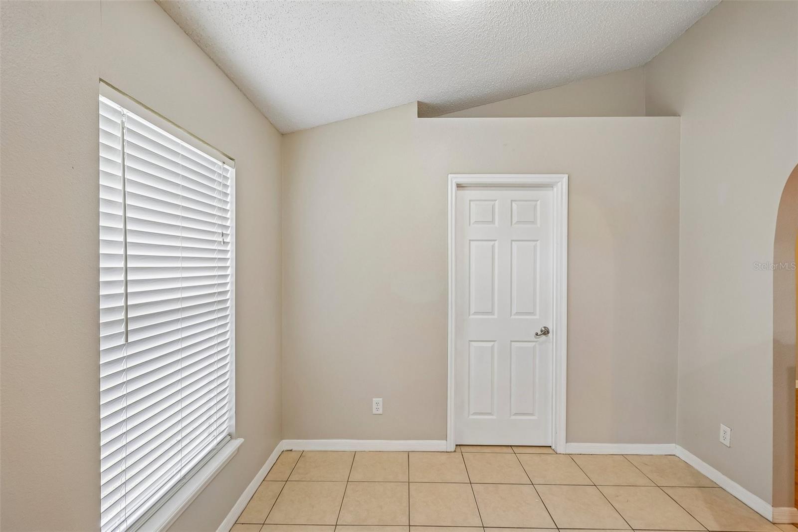 25002 HYDE PARK BLVD, LAND O LAKES, FL, 34639
