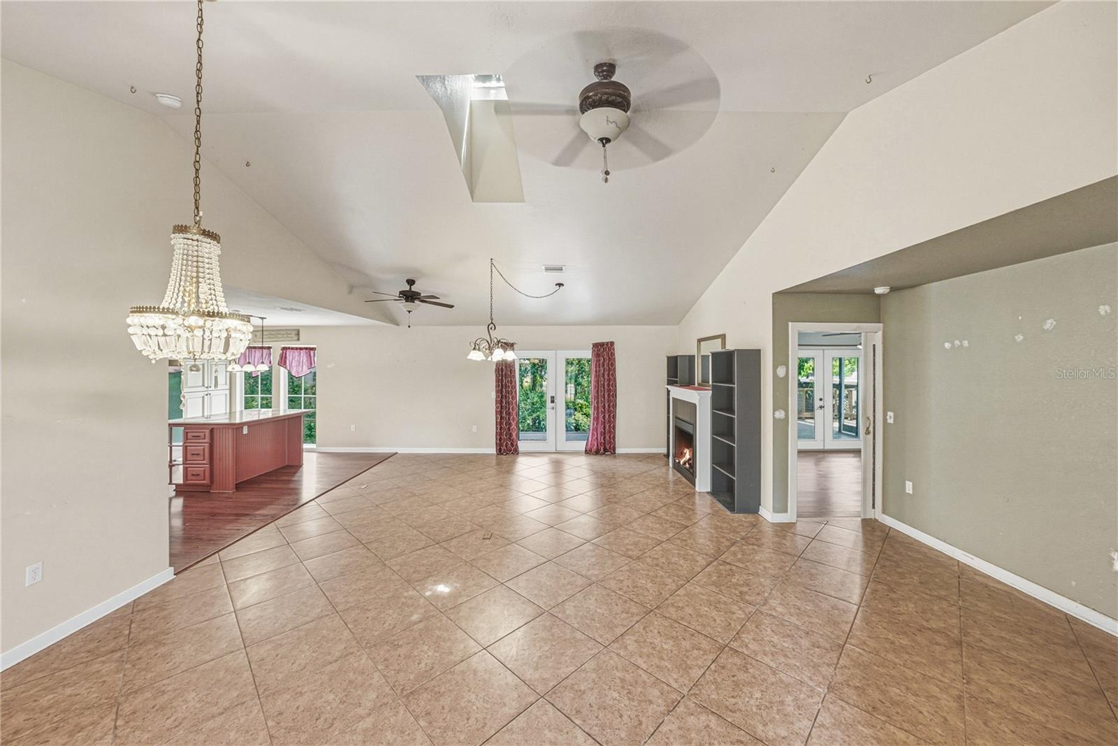 975 CALOOSA ESTATES DR, LABELLE, FL, 33935