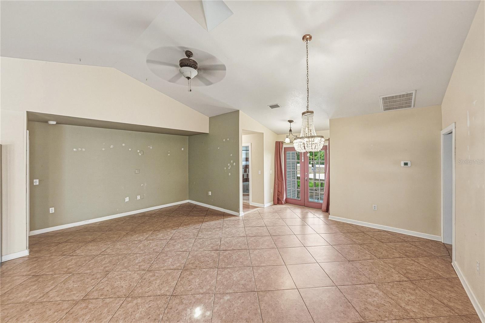975 CALOOSA ESTATES DR, LABELLE, FL, 33935