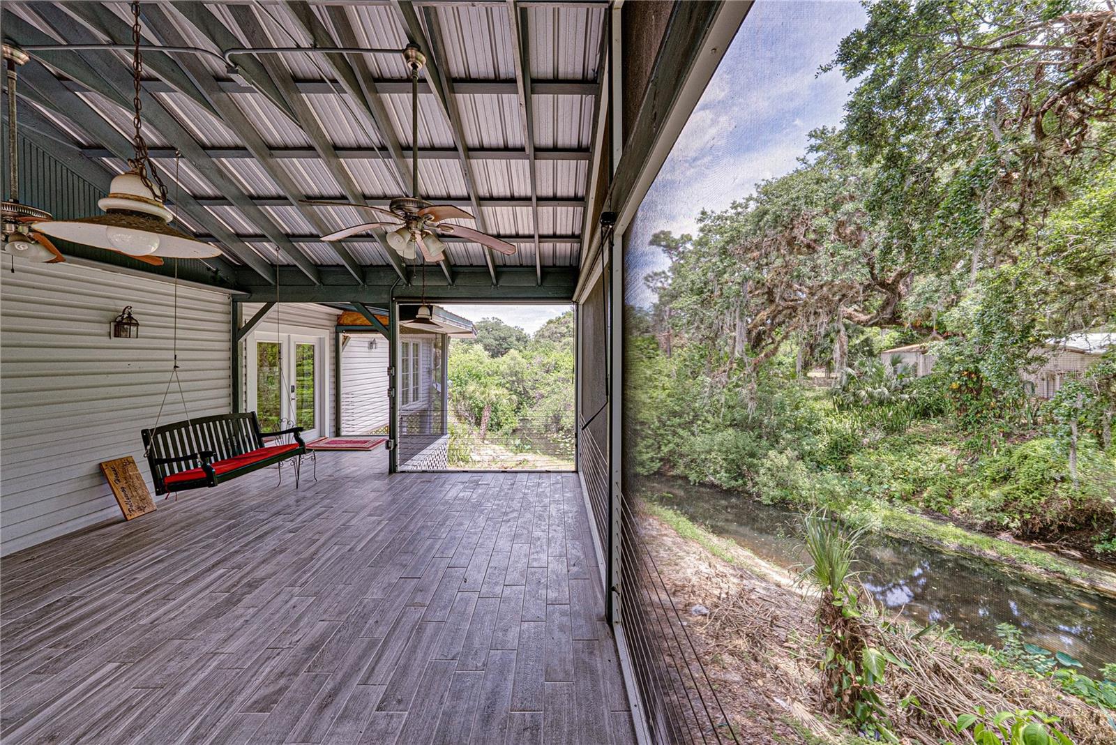 975 CALOOSA ESTATES DR, LABELLE, FL, 33935