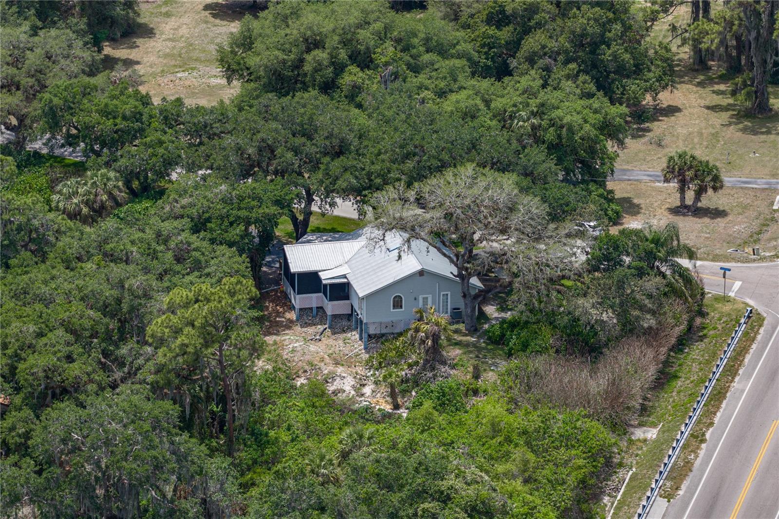 975 CALOOSA ESTATES DR, LABELLE, FL, 33935