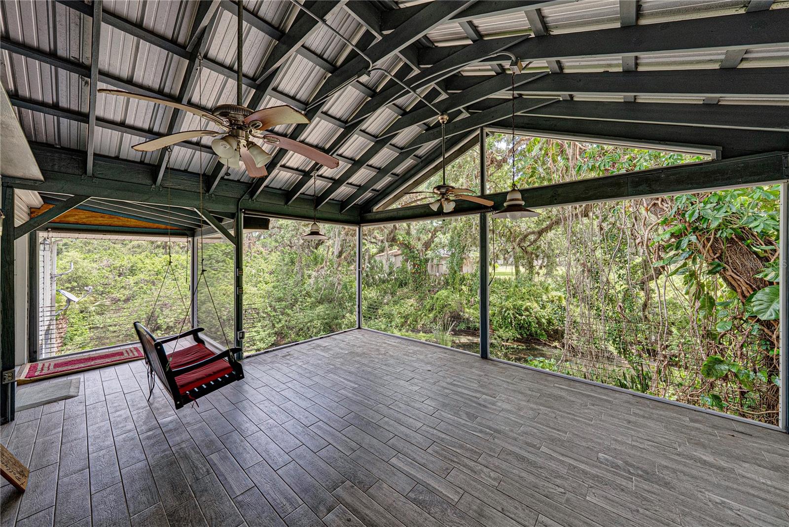 975 CALOOSA ESTATES DR, LABELLE, FL, 33935