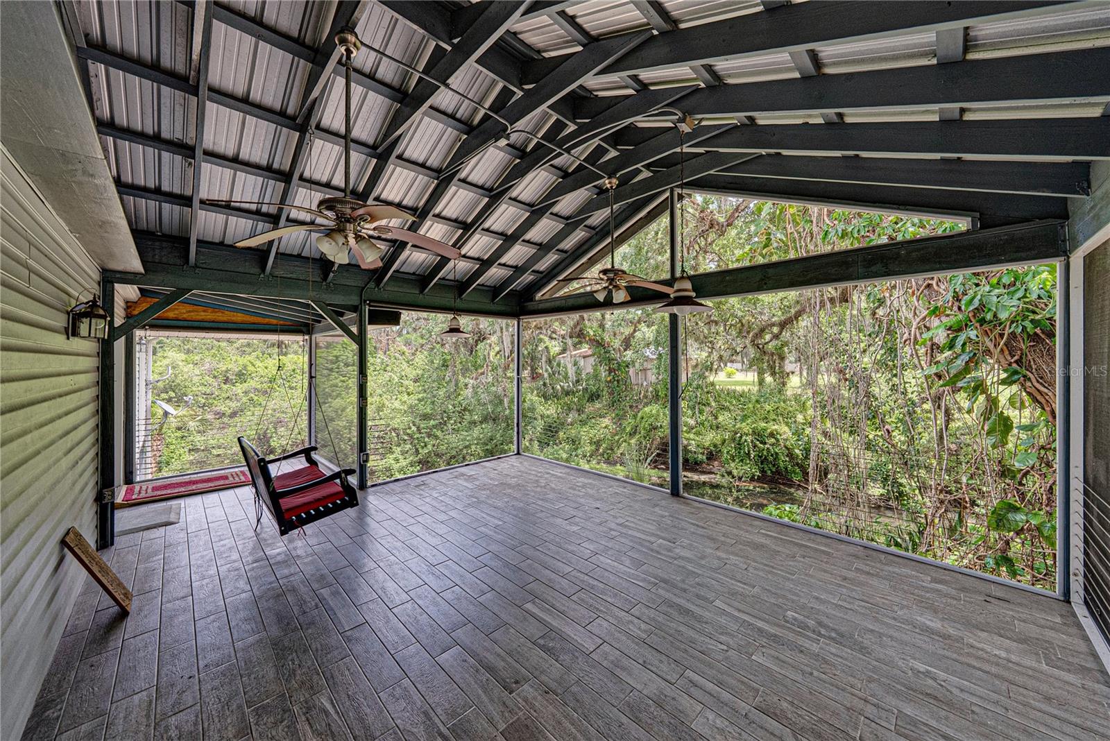 975 CALOOSA ESTATES DR, LABELLE, FL, 33935