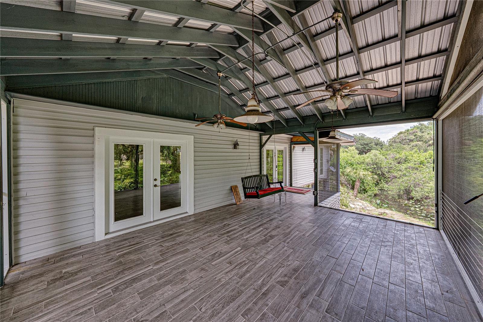975 CALOOSA ESTATES DR, LABELLE, FL, 33935