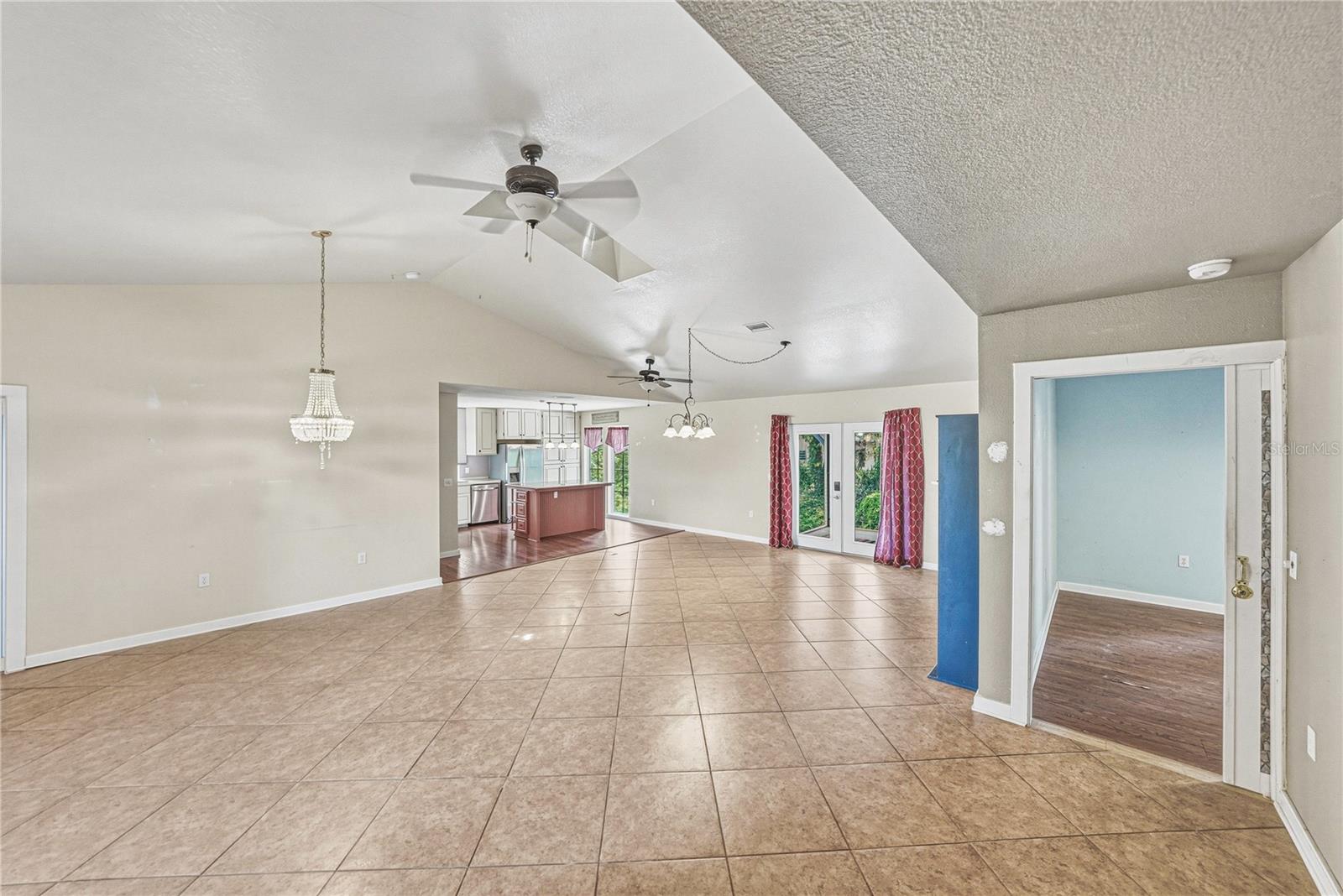975 CALOOSA ESTATES DR, LABELLE, FL, 33935