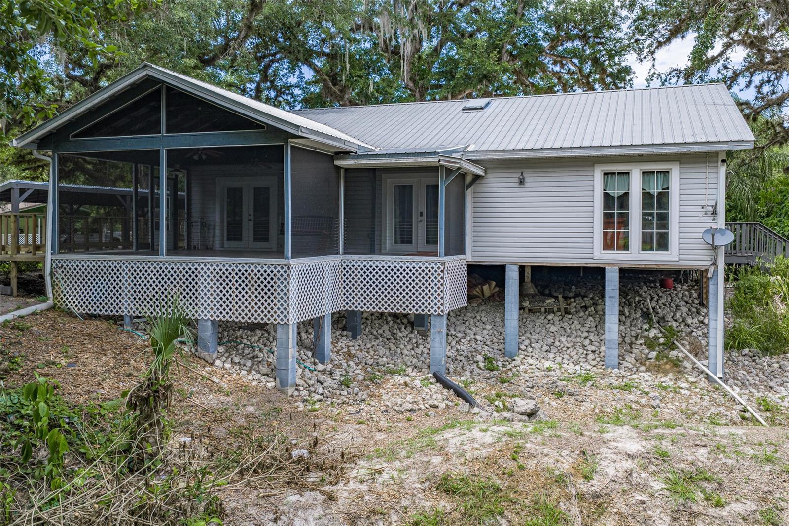 975 CALOOSA ESTATES DR, LABELLE, FL, 33935