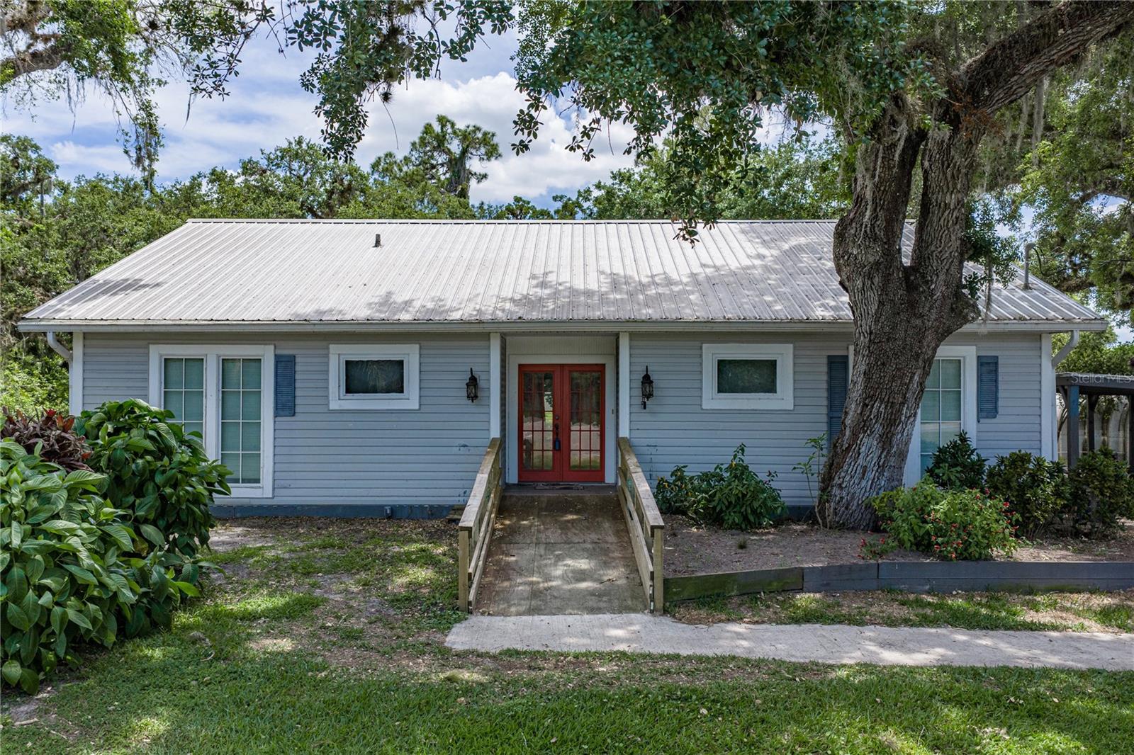 975 CALOOSA ESTATES DR, LABELLE, FL, 33935