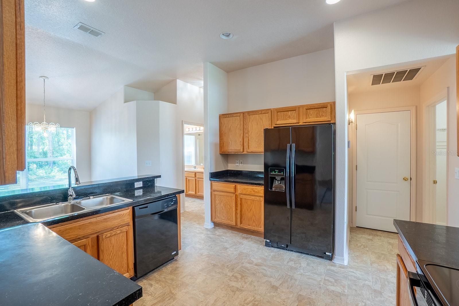 27 RED CLOVER LN, PALM COAST, FL, 32164