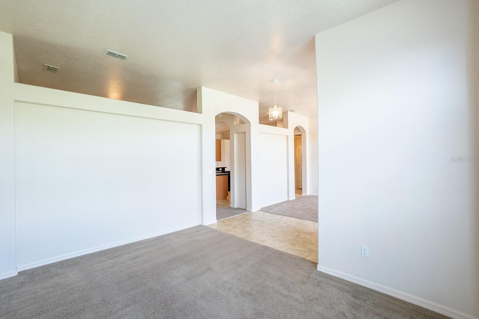 27 RED CLOVER LN, PALM COAST, FL, 32164