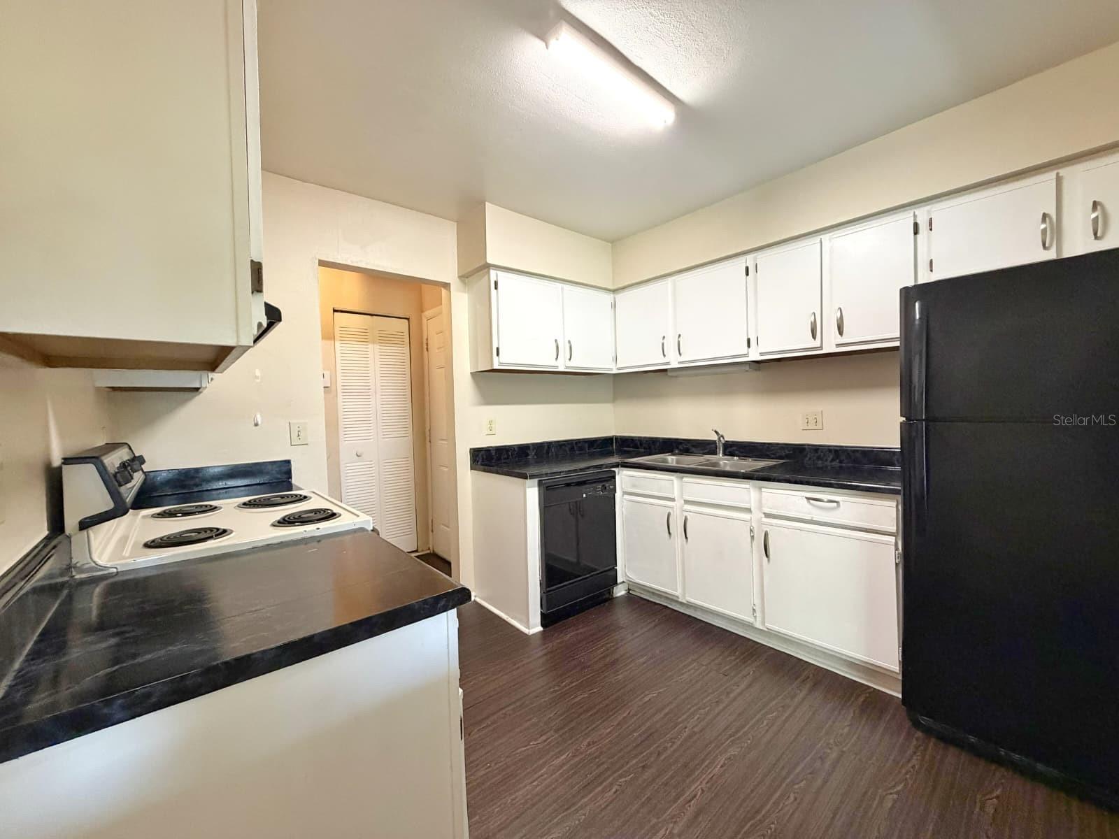 4309 S SEMORAN BLVD #4, ORLANDO, FL, 32822
