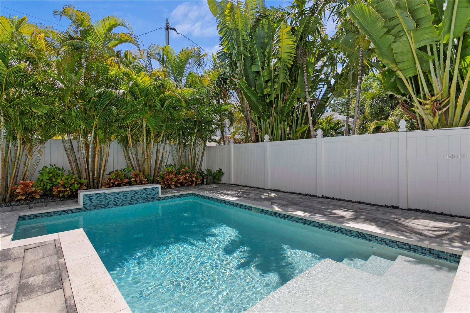 1223 5TH ST S, ST PETERSBURG, FL, 33701