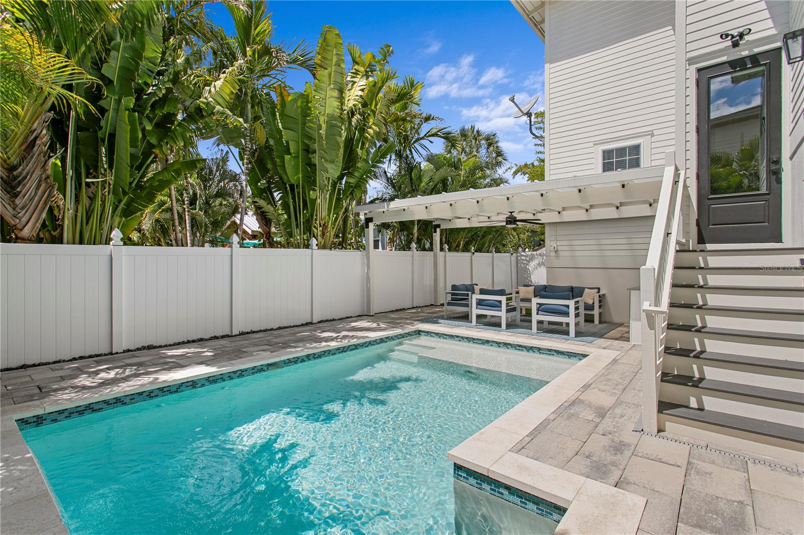 1223 5TH ST S, ST PETERSBURG, FL, 33701