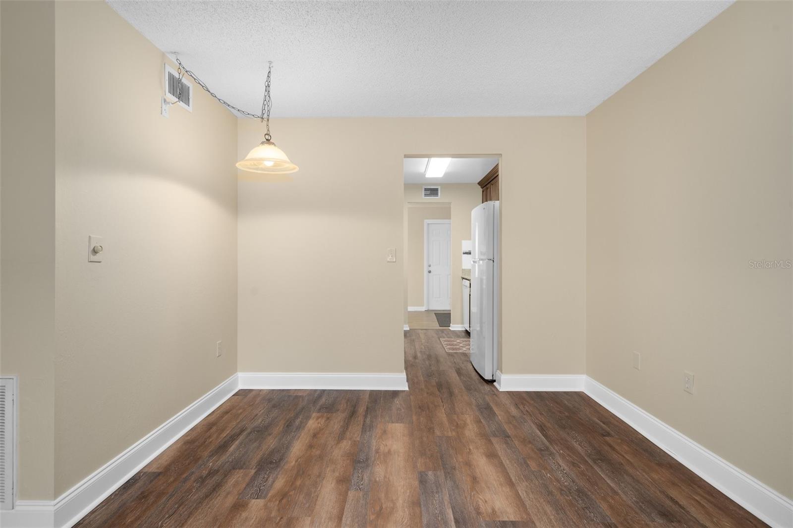 10033 64TH AVE N #4, ST PETERSBURG, FL, 33708