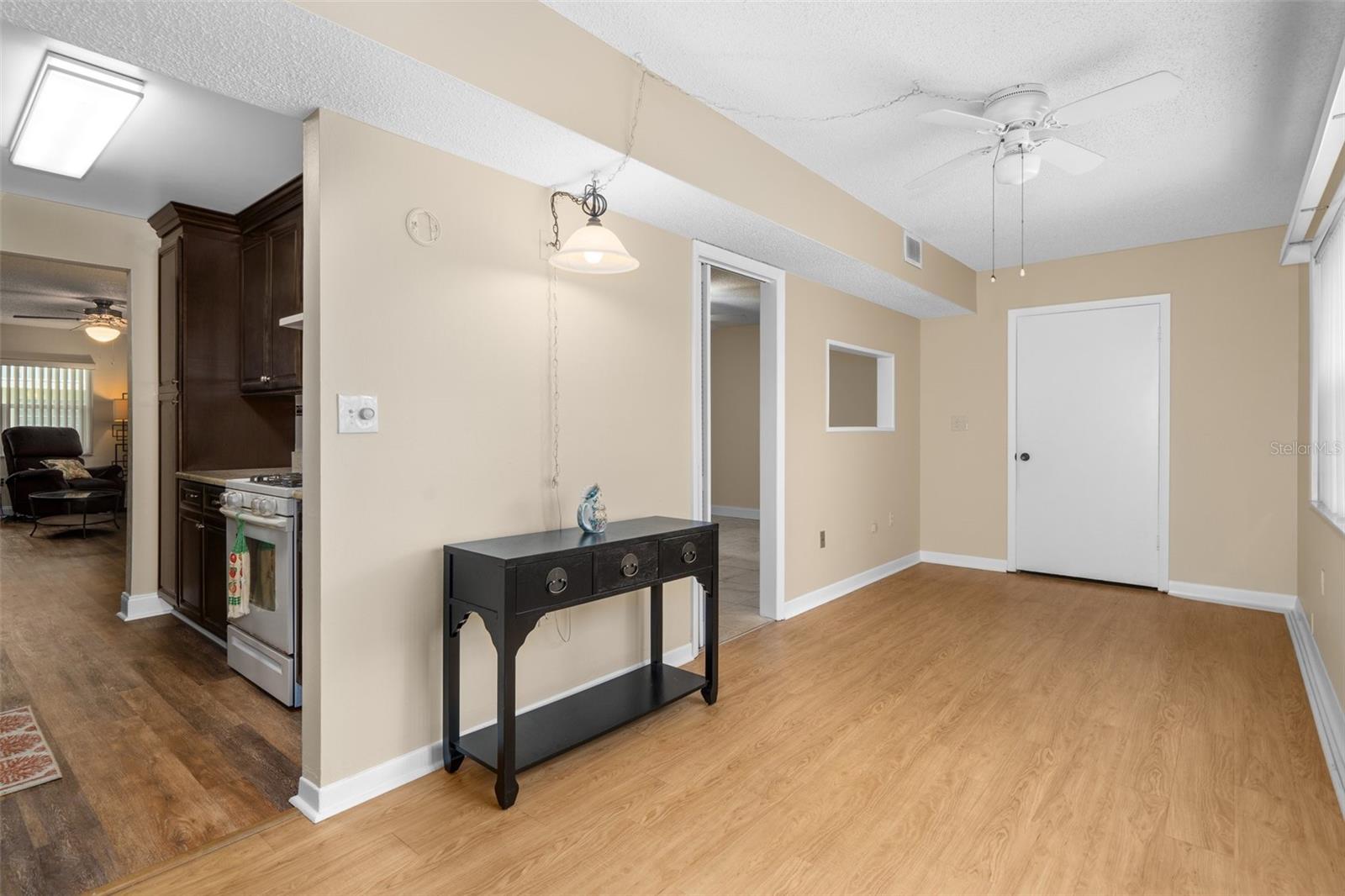 10033 64TH AVE N #4, ST PETERSBURG, FL, 33708