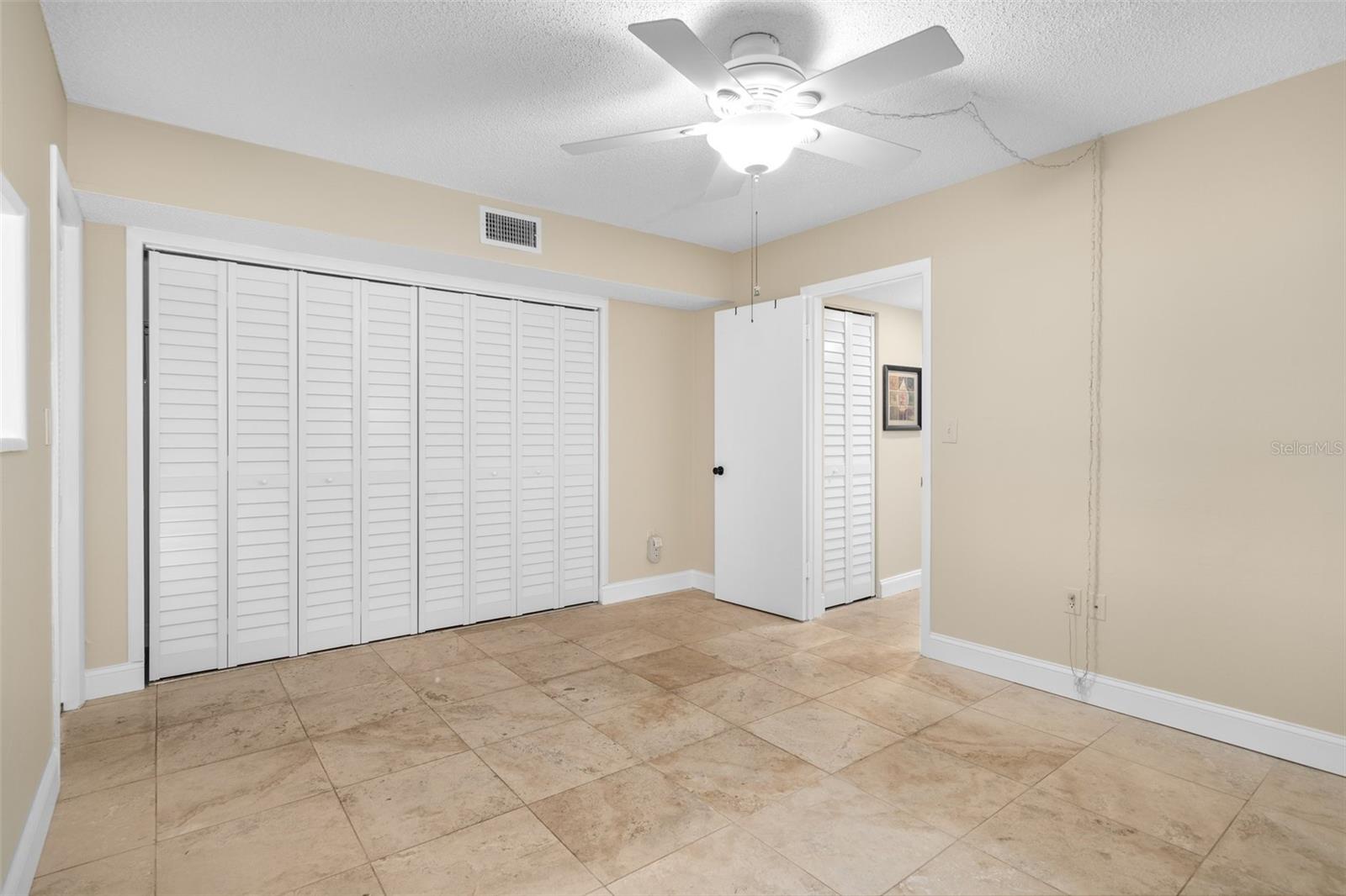 10033 64TH AVE N #4, ST PETERSBURG, FL, 33708