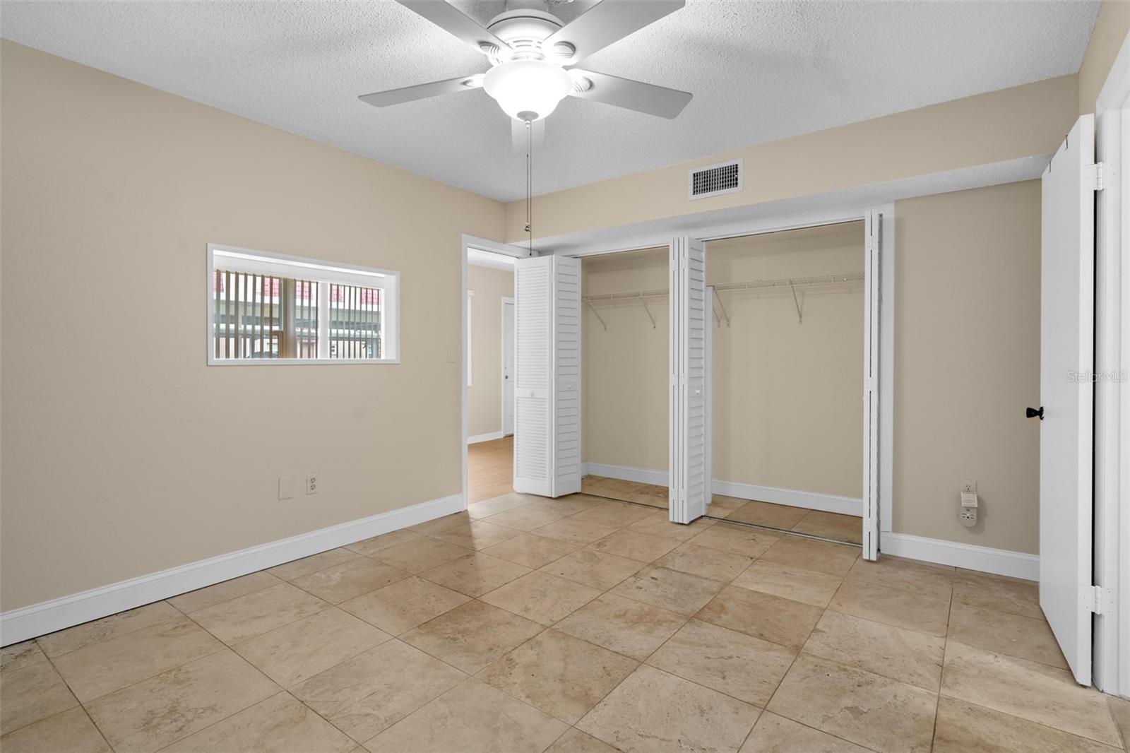 10033 64TH AVE N #4, ST PETERSBURG, FL, 33708